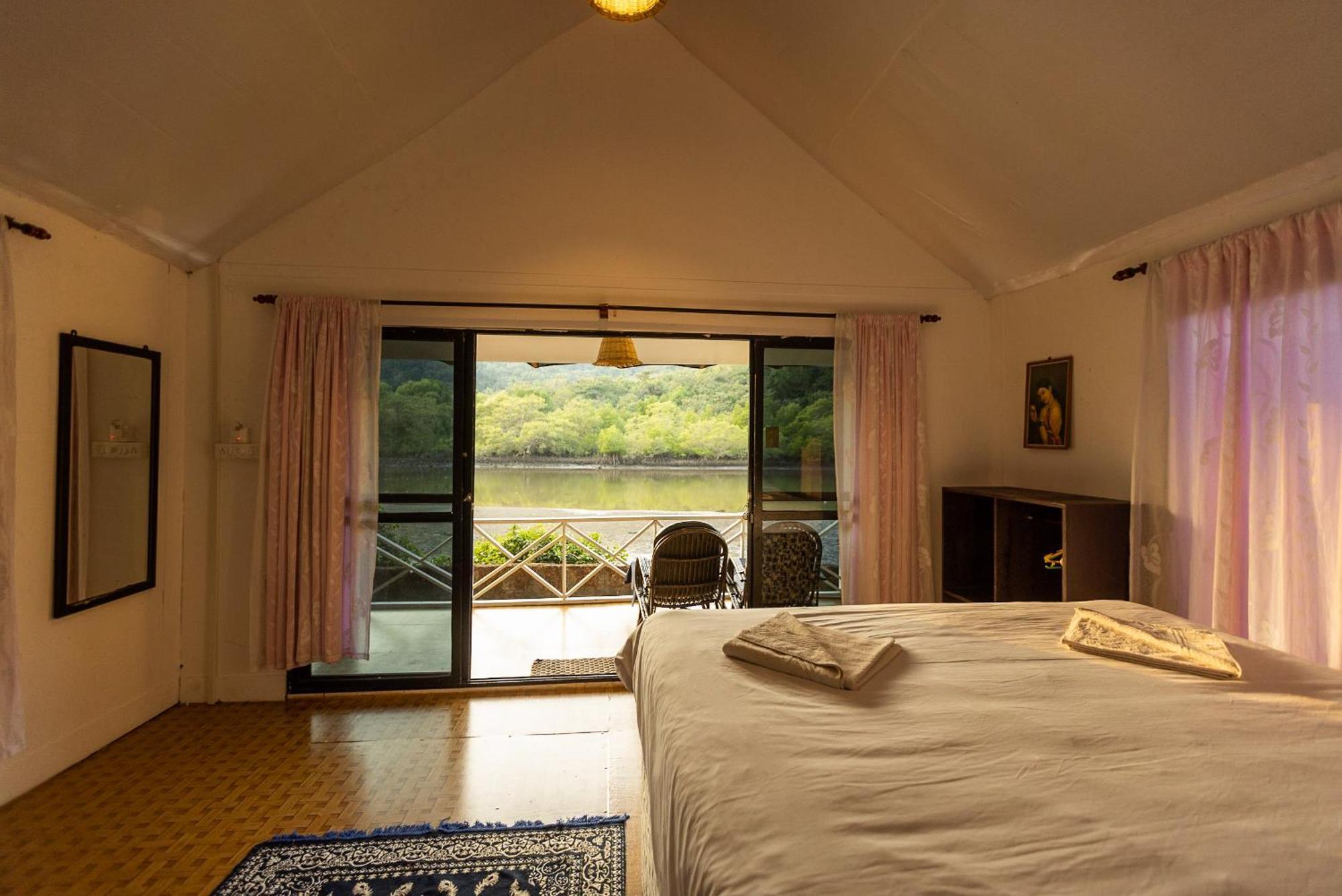 Feather Touch Hotels And Resorts Палолем Екстериор снимка