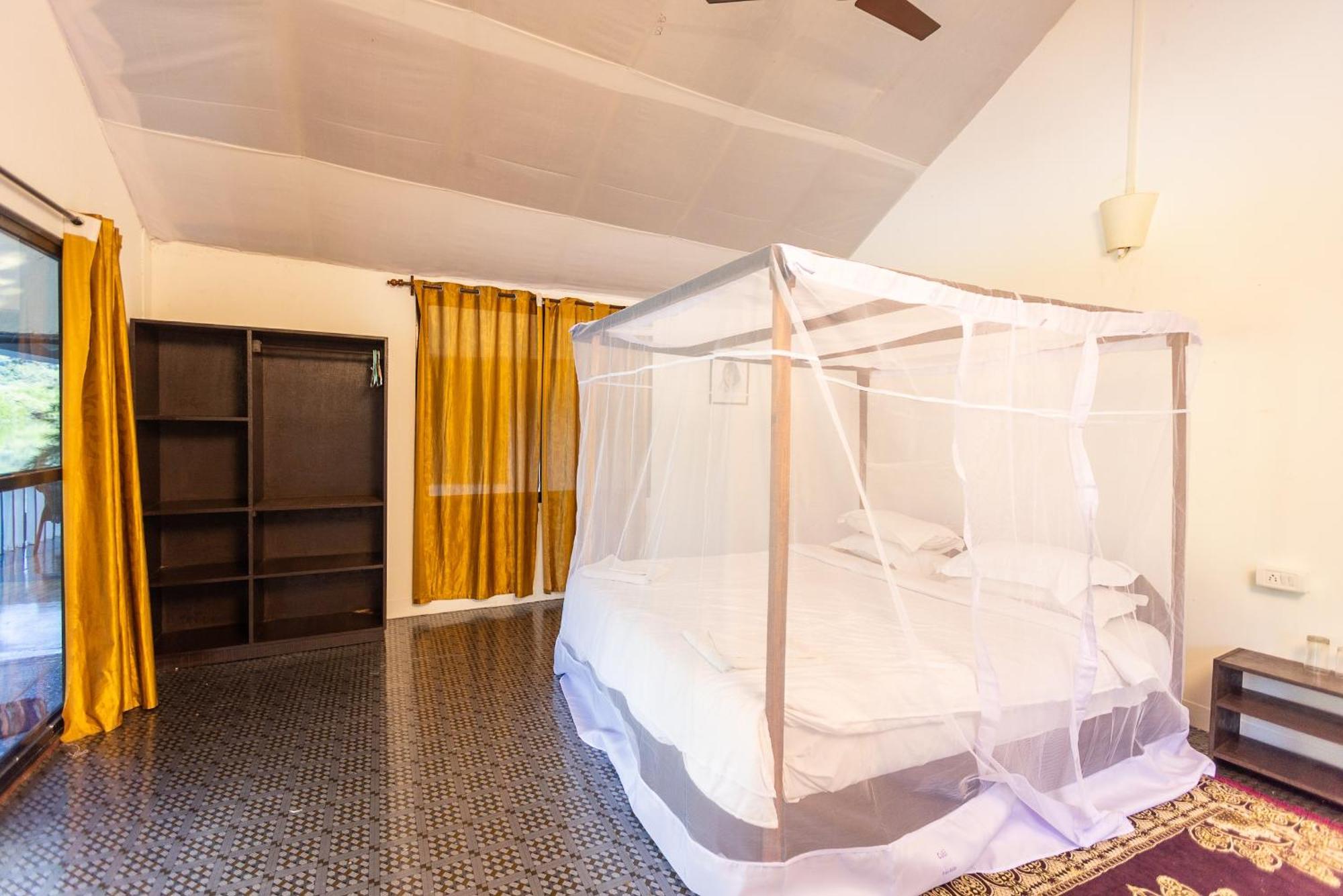 Feather Touch Hotels And Resorts Палолем Екстериор снимка